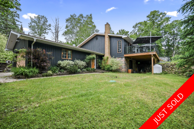 Muskoka Home For Sale In Huntsville - Rural Setting under $900,000